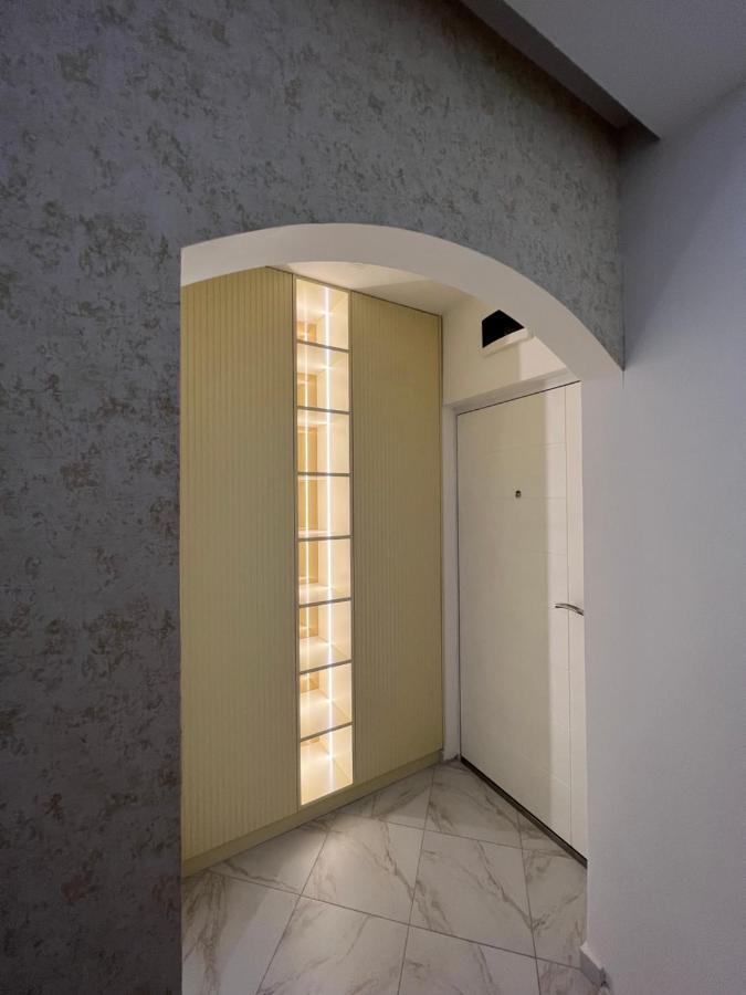Center Deluxe Studio Apartment Niksic Exterior photo